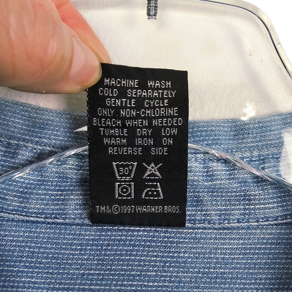 Vintage 1997 Warner Bros Studio Store Looney Tunes Embroidered Denim Shirt XL - Picture 8 of 10
